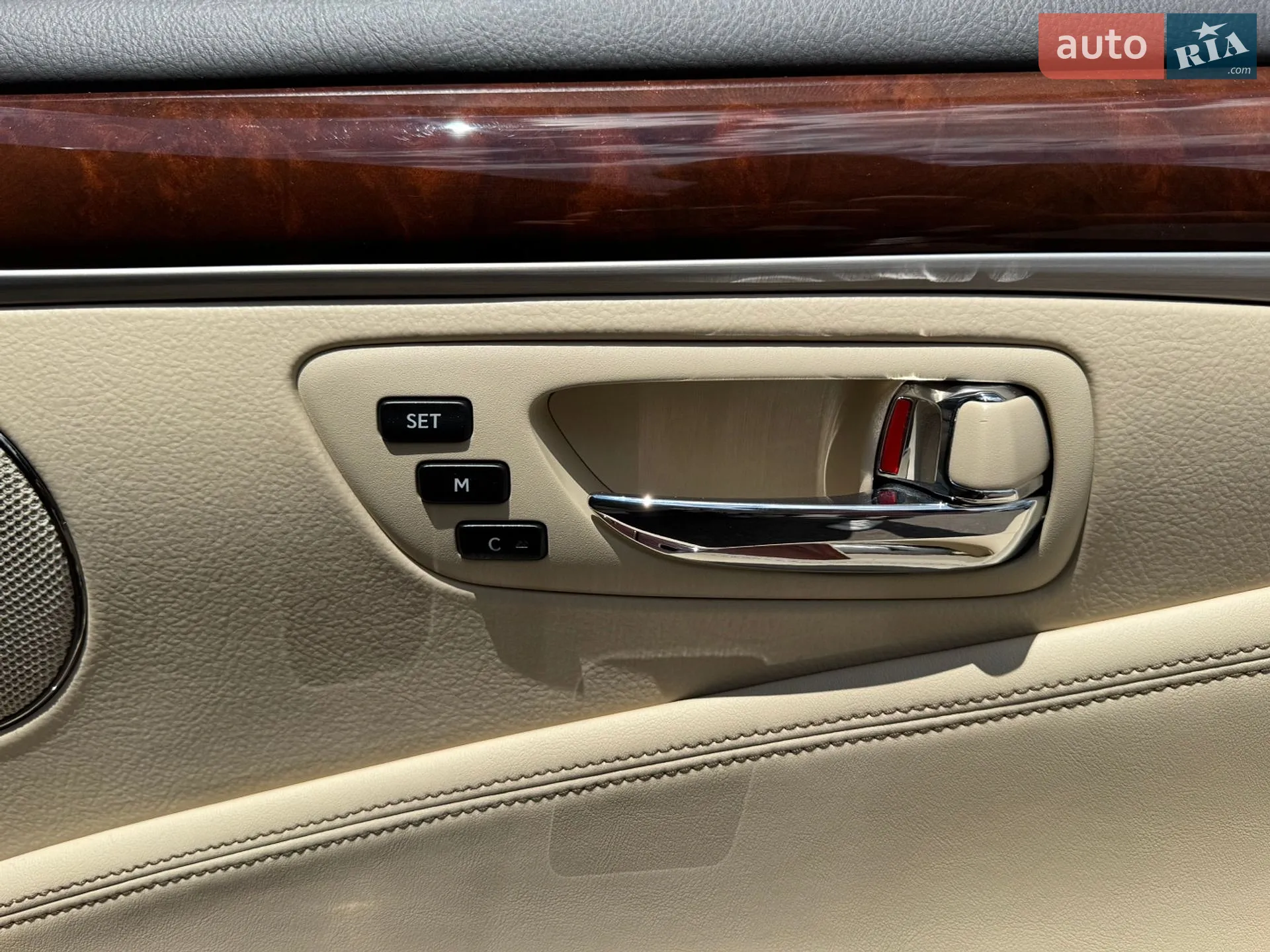 2014 Lexus LS - мініатюра 36