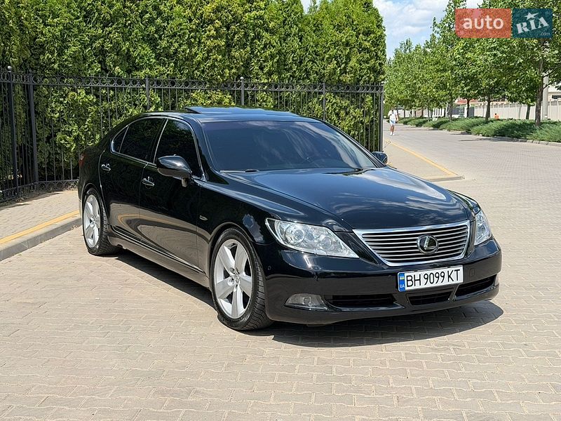Седан Lexus LS 2007 в Одессе