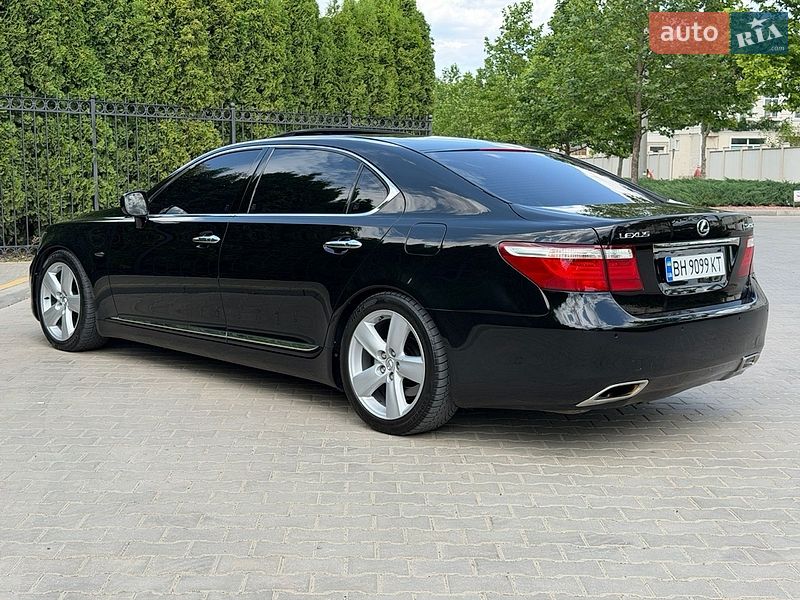 Седан Lexus LS 2007 в Одессе