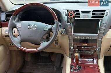Седан Lexus LS 2009 в Одессе
