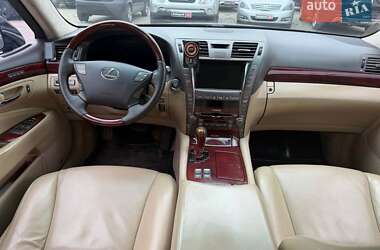 Седан Lexus LS 2009 в Одессе