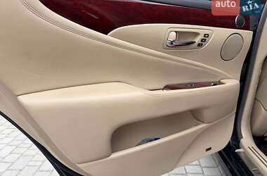 Седан Lexus LS 2009 в Одессе
