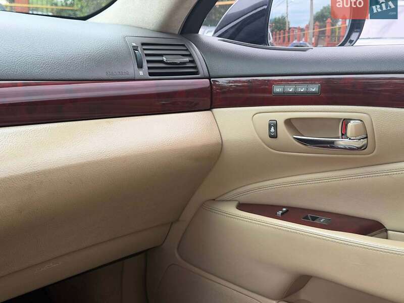 Седан Lexus LS 2009 в Одессе