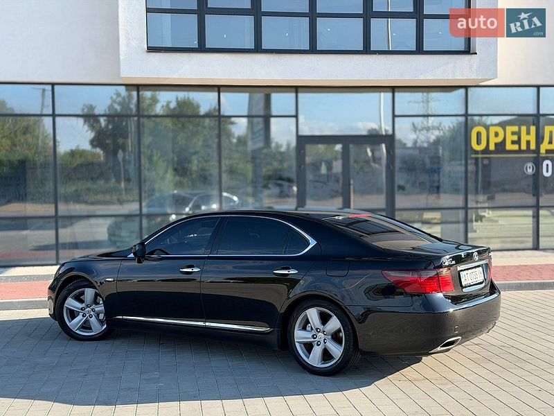 Седан Lexus LS 2007 в Ивано-Франковске