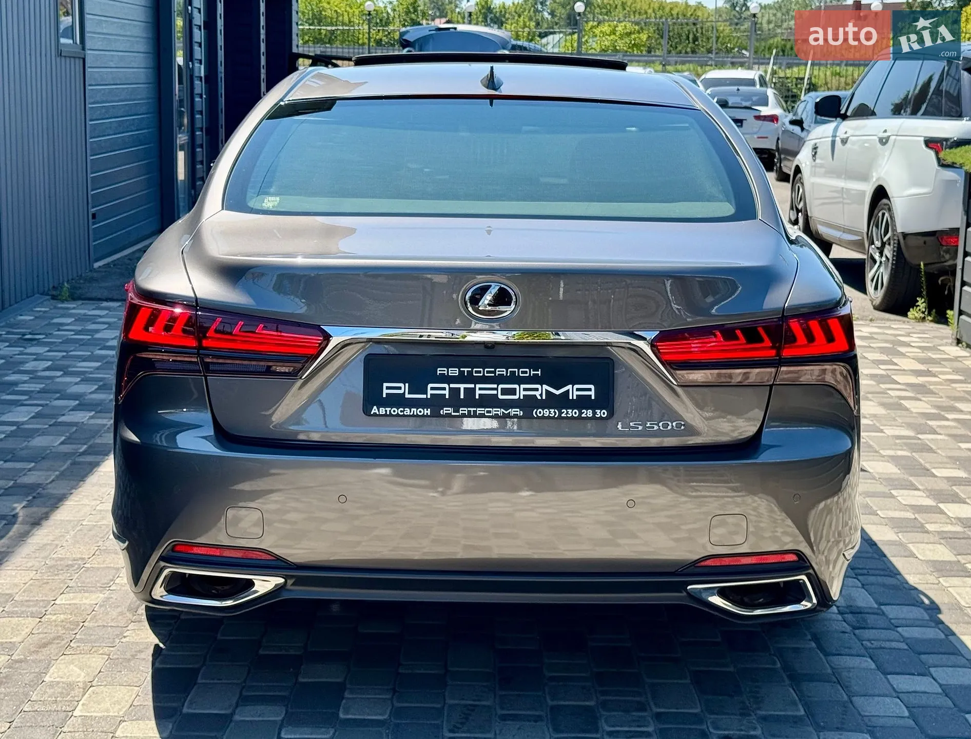 2020 Lexus LS - мініатюра 9