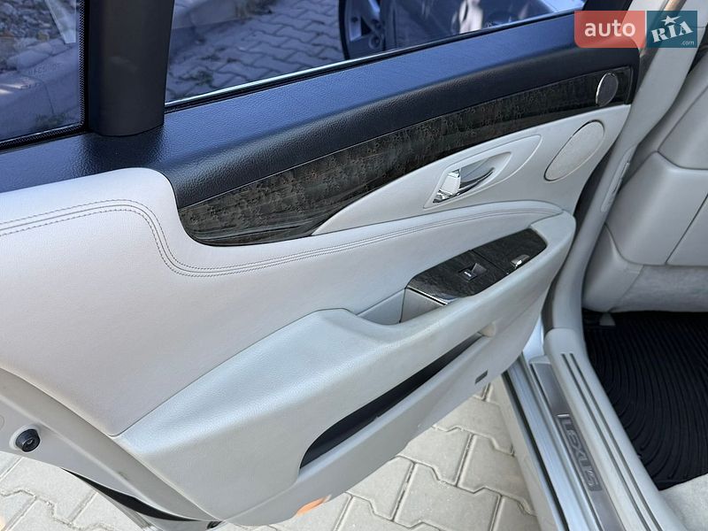 Седан Lexus LS 2007 в Одесі