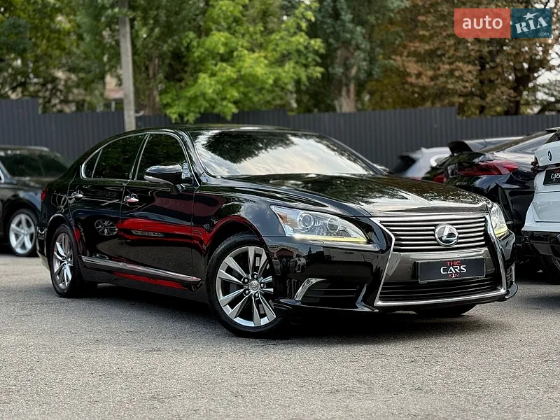 Lexus LS 2014