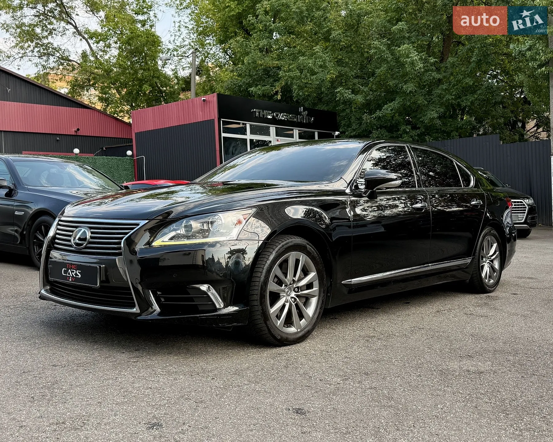 2014 Lexus LS - мініатюра 4