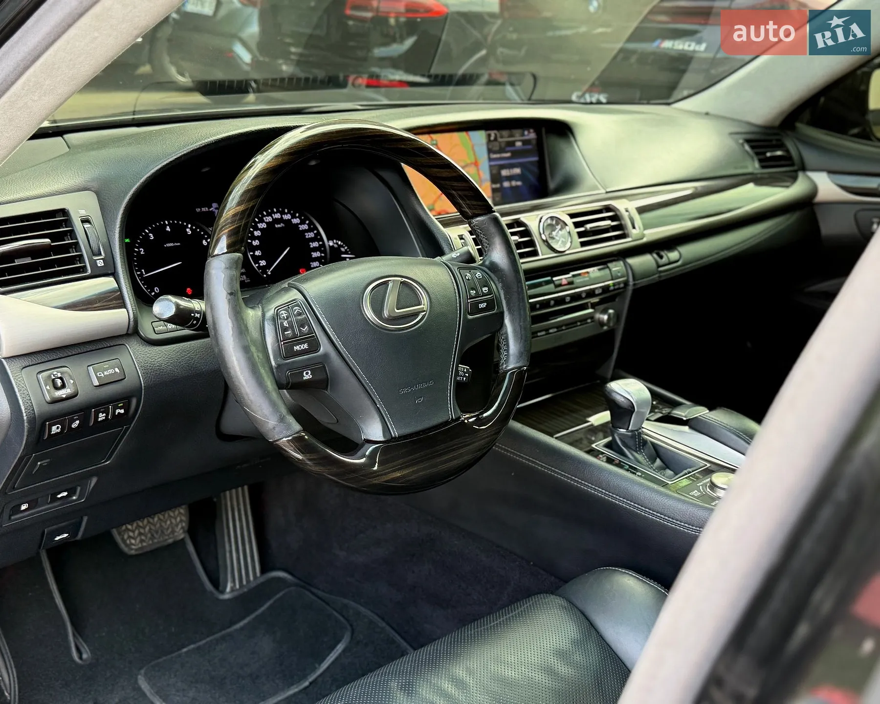 2014 Lexus LS - мініатюра 8