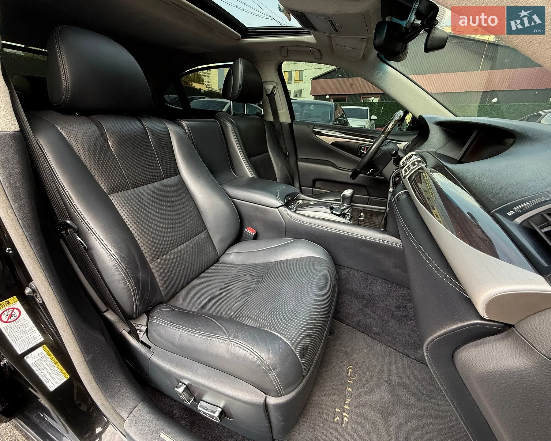 2014 Lexus LS - мініатюра 22