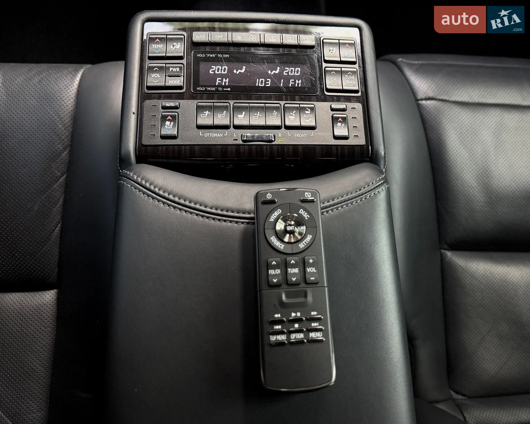 2014 Lexus LS - мініатюра 24