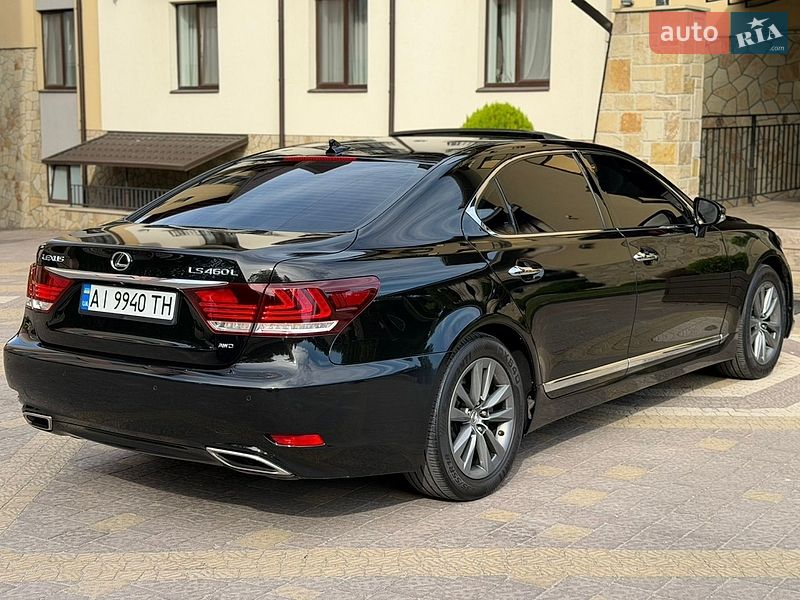 Седан Lexus LS 2012 в Тернополі