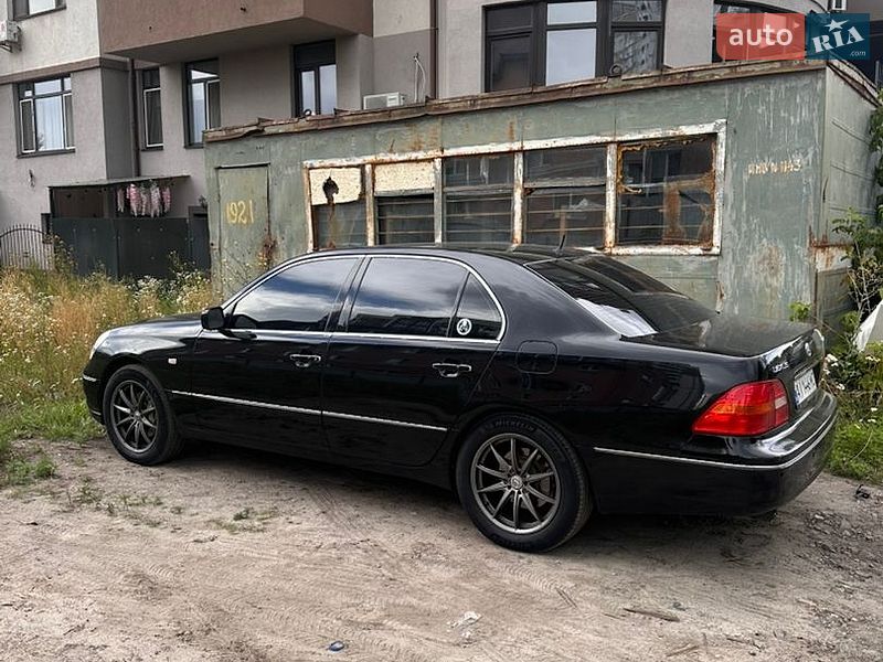 Седан Lexus LS 2002 в Києві