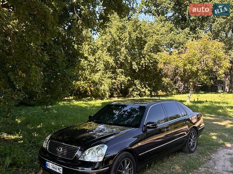 Седан Lexus LS 2002 в Києві