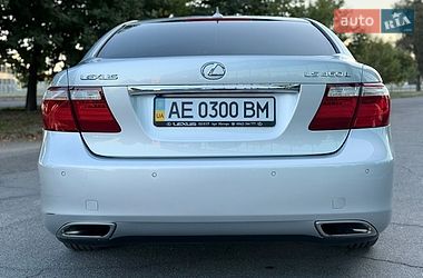 Седан Lexus LS 2008 в Дніпрі