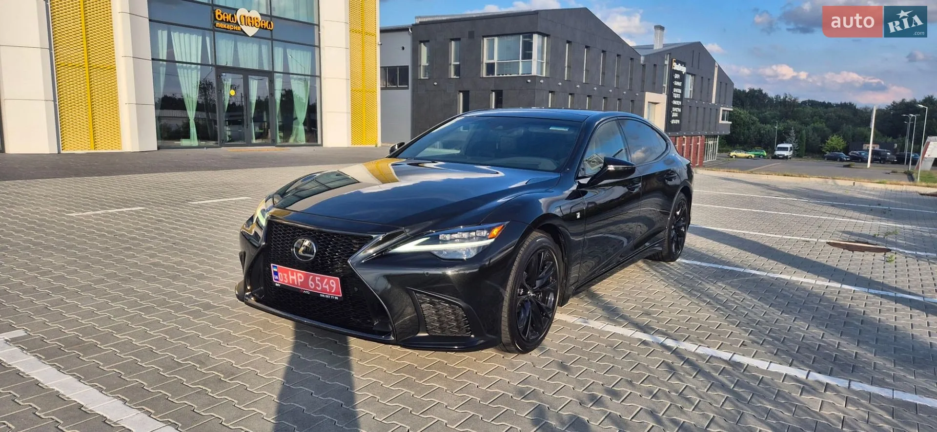 2023 Lexus LS - мініатюра 13