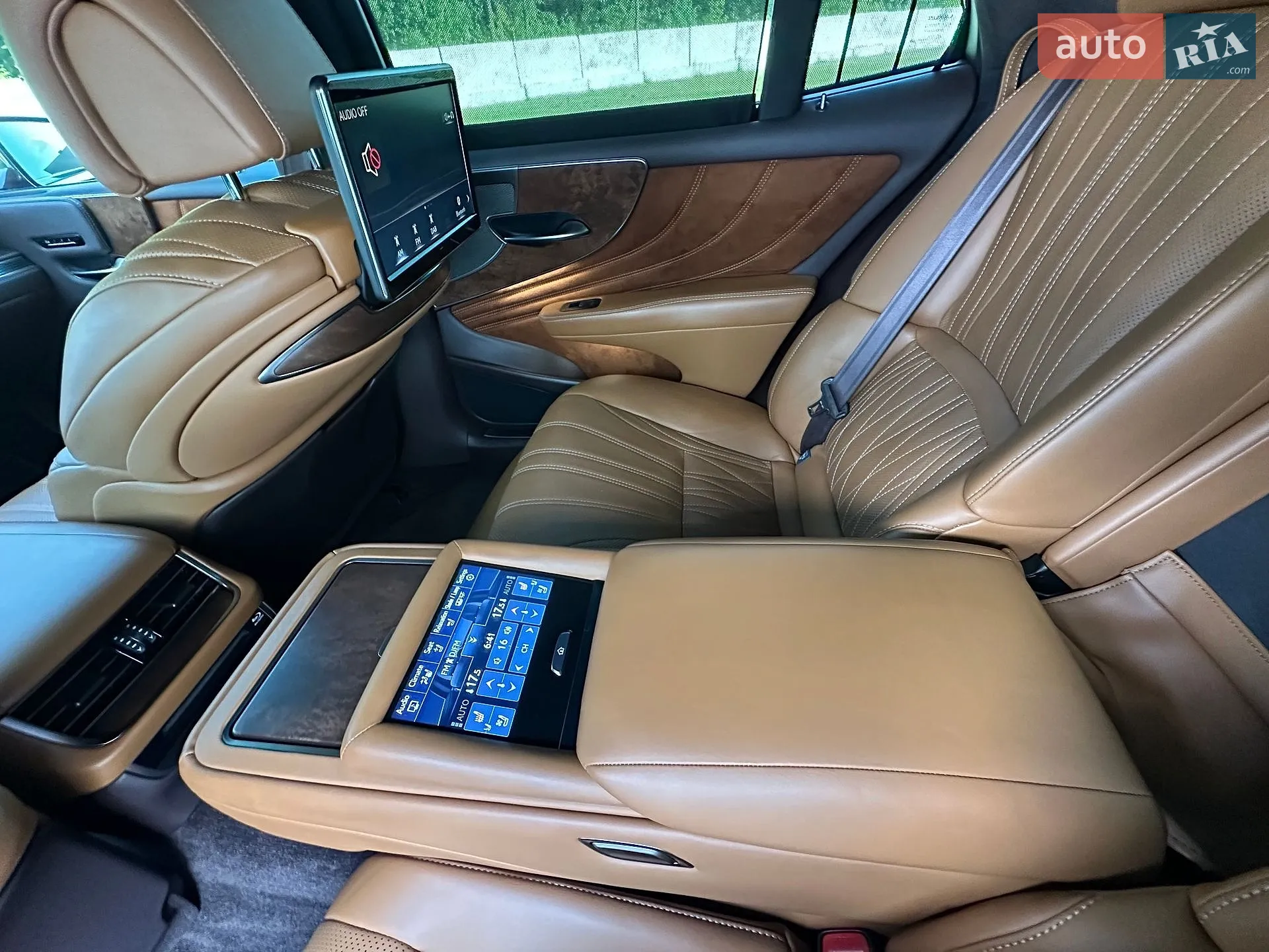 2018 Lexus LS - мініатюра 56