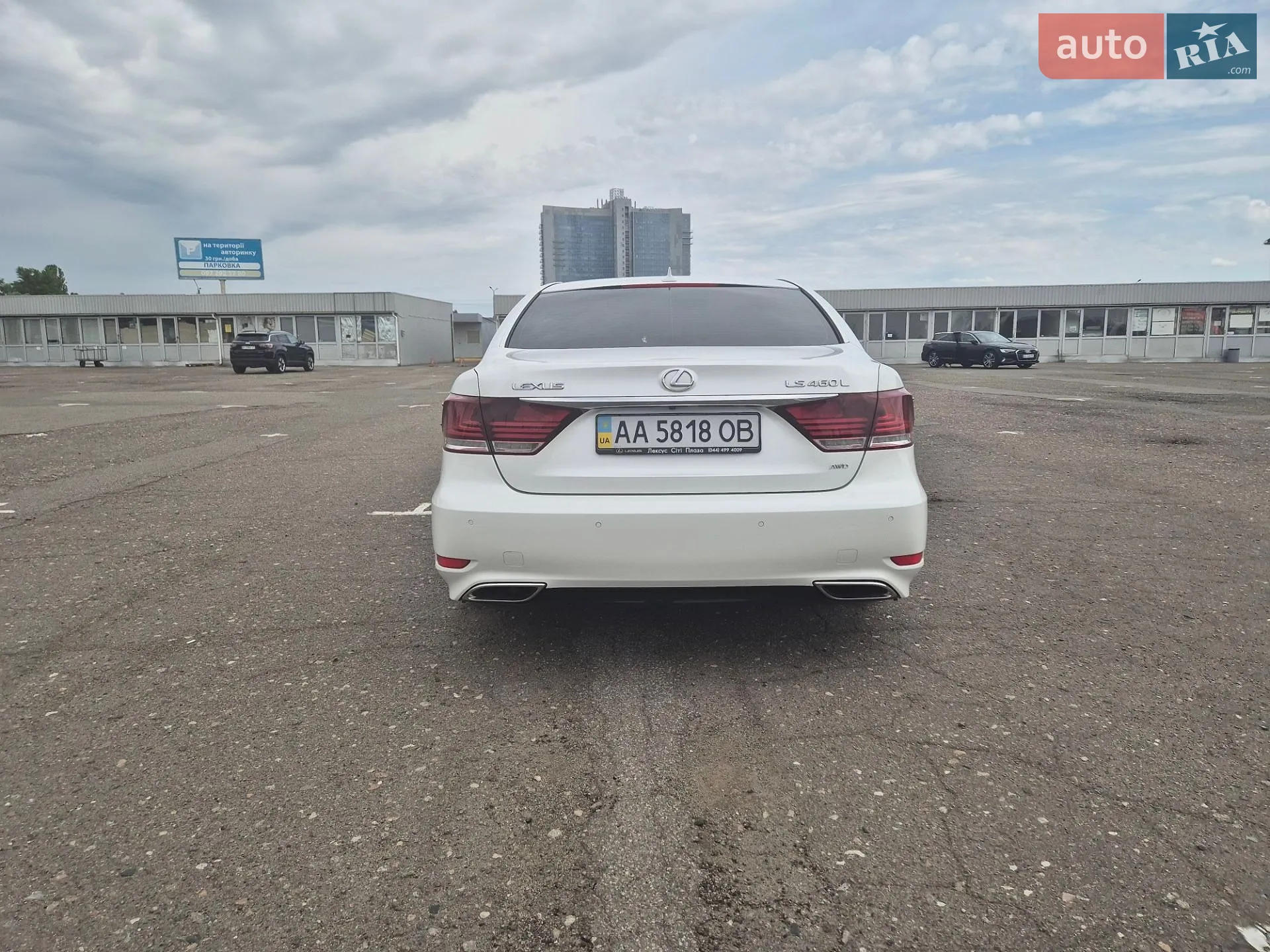 2013 Lexus LS - мініатюра 6