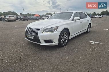 Седан Lexus LS 2013 в Киеве