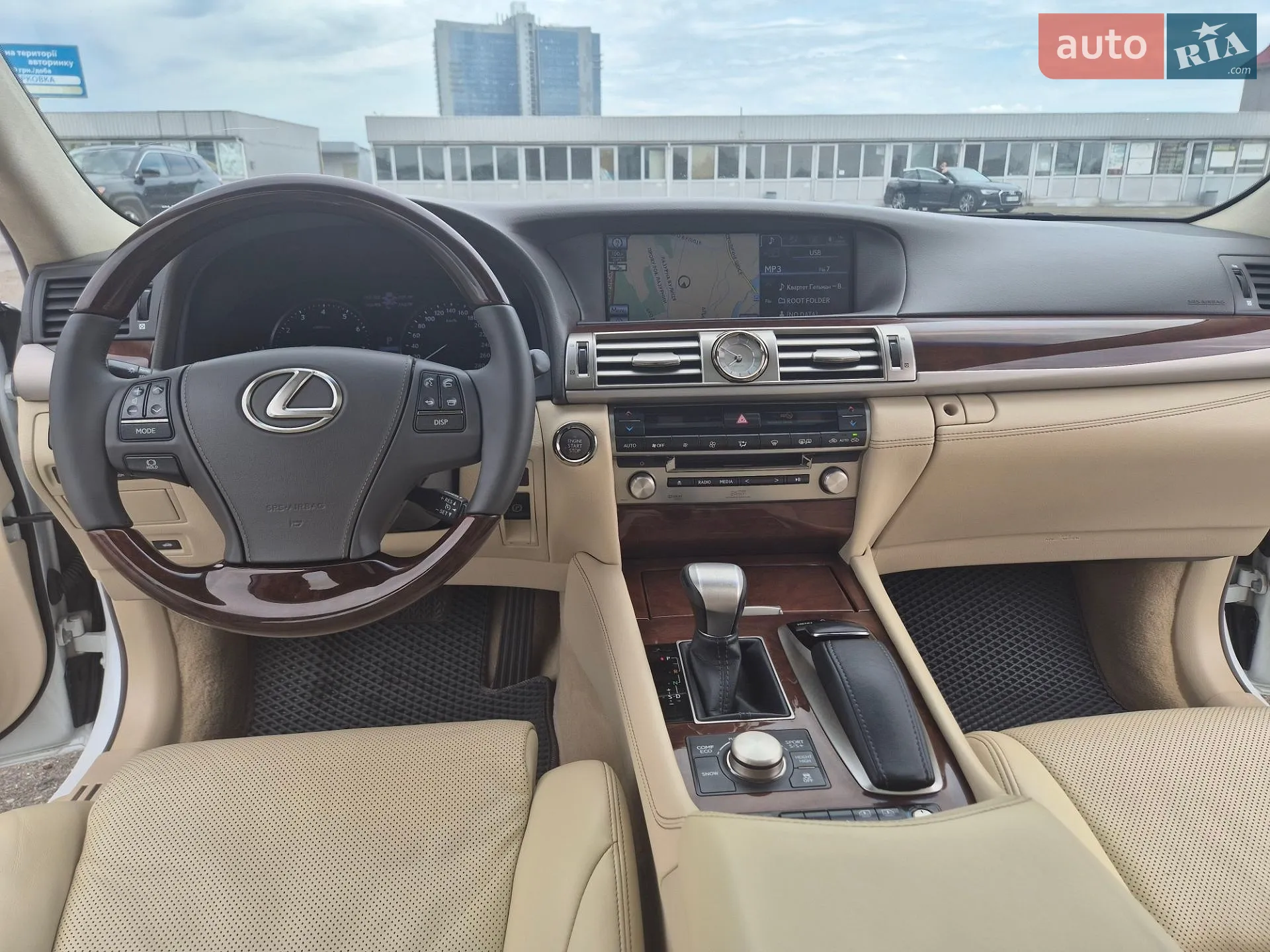 2013 Lexus LS - мініатюра 25