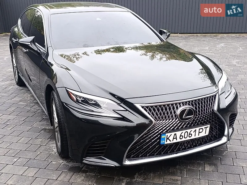 Lexus LS 2018