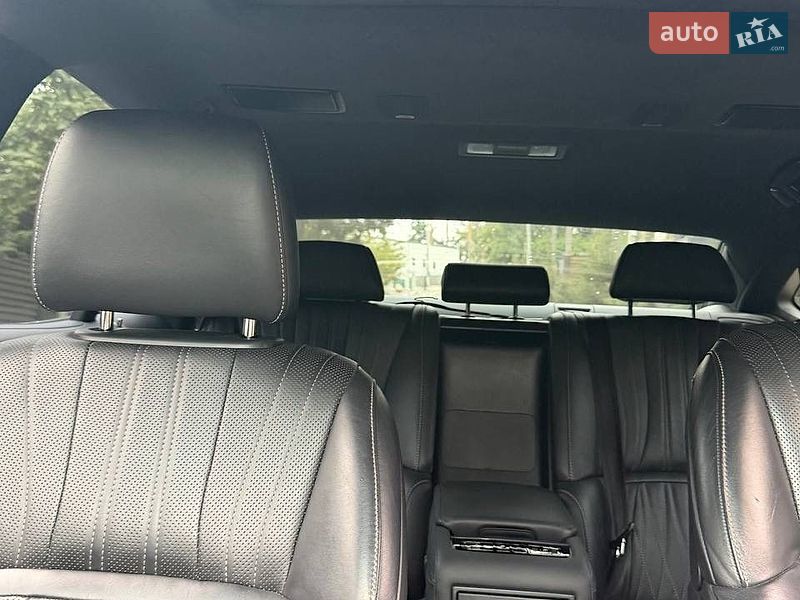 Седан Lexus LS 2018 в Киеве