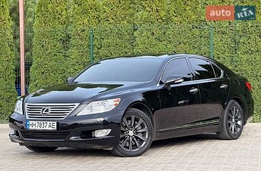 Седан Lexus LS 2010 в Одесі Седан Lexus LS 2010 в Одесі