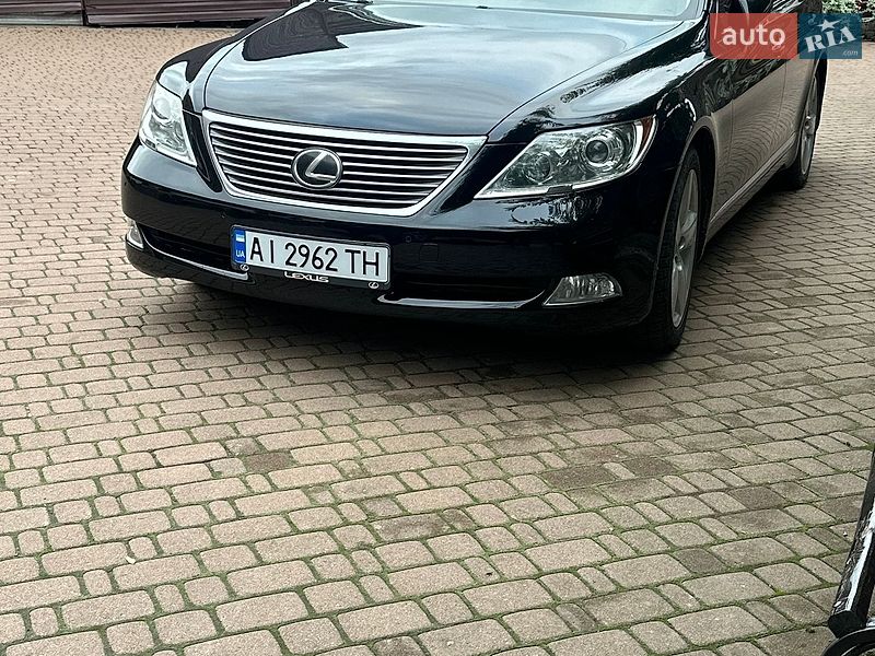 Lexus LS 2008