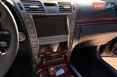 Седан Lexus LS 2007 в Черкасах