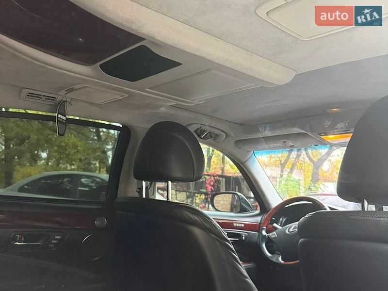 Седан Lexus LS 2007 в Умани