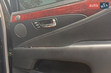 Седан Lexus LS 2007 в Умани