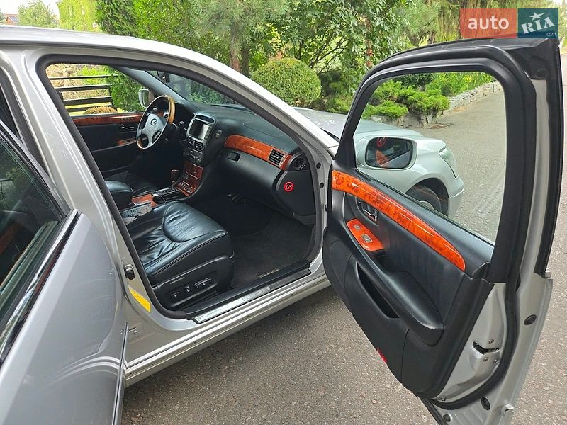 Седан Lexus LS 2004 в Києві фото 10 Седан Lexus LS 2004 в Києві