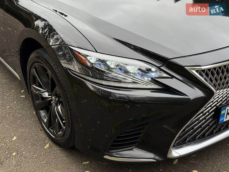 Седан Lexus LS 2018 в Києві