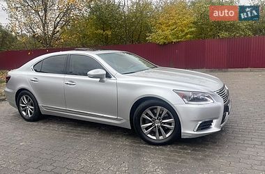 Седан Lexus LS 2013 в Львові