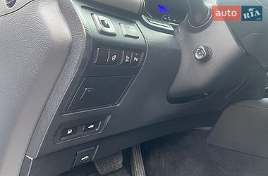 Седан Lexus LS 2013 в Львові