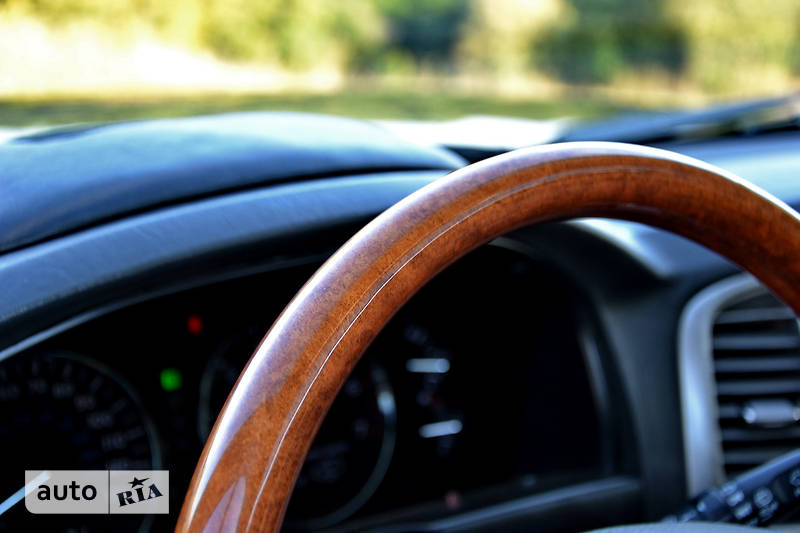 Внедорожник / Кроссовер Lexus LX 2003 в Житомире