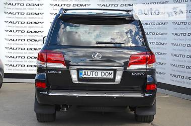 Внедорожник / Кроссовер Lexus LX 2013 в Киеве