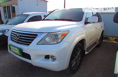 Lexus LX 2009