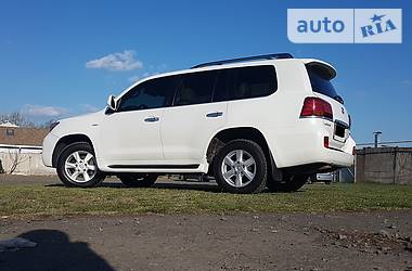 Lexus LX 2010