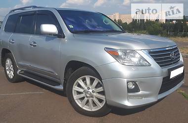 Lexus LX 2008