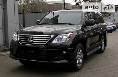 Внедорожник / Кроссовер Lexus LX 2011 в Одессе