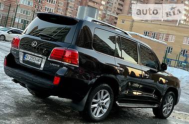 Внедорожник / Кроссовер Lexus LX 2008 в Киеве