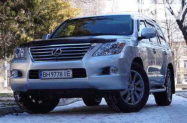 Внедорожник / Кроссовер Lexus LX 2011 в Одессе