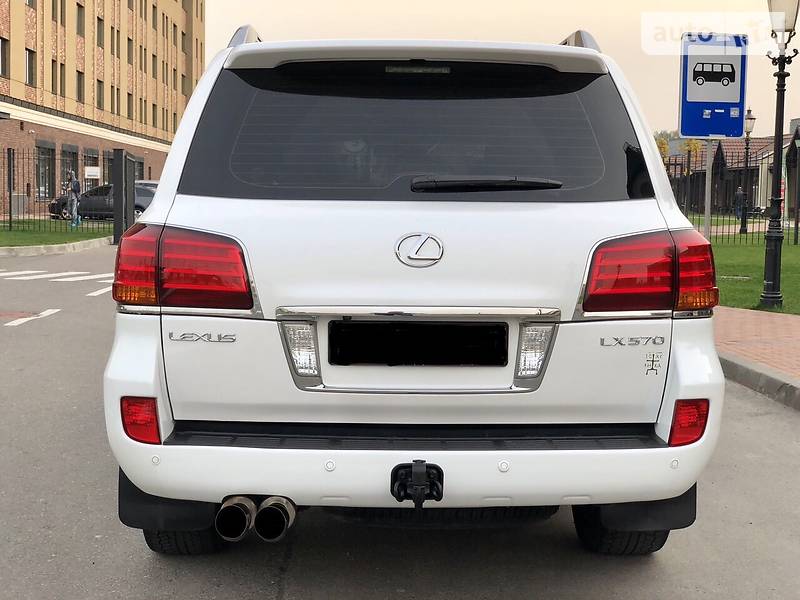 Внедорожник / Кроссовер Lexus LX 2008 в Киеве