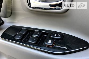 Внедорожник / Кроссовер Lexus LX 2007 в 