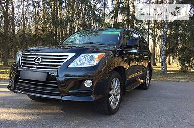 Lexus LX 2010