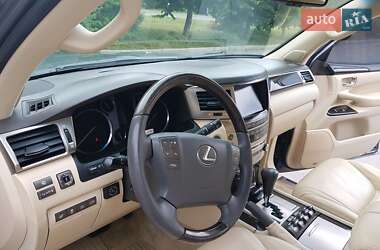 Внедорожник / Кроссовер Lexus LX 2012 в 