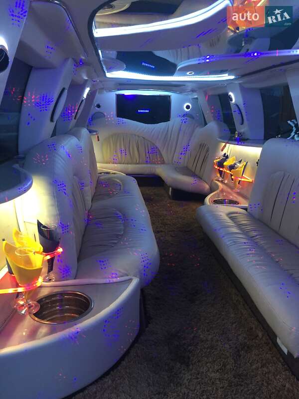 Лімузин Lexus LX 2000 в Зарічному фото 9 Лімузин Lexus LX 2000 в Зарічному