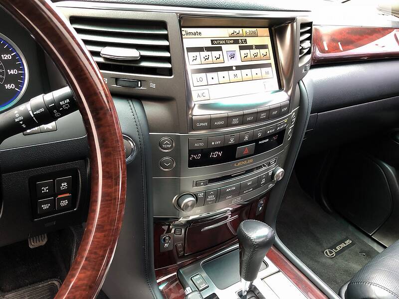 Позашляховик / Кросовер Lexus LX 2011 в Києві