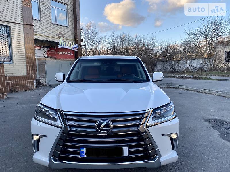 Позашляховик / Кросовер Lexus LX 2017 в Києві фото 8 Позашляховик / Кросовер Lexus LX 2017 в Києві